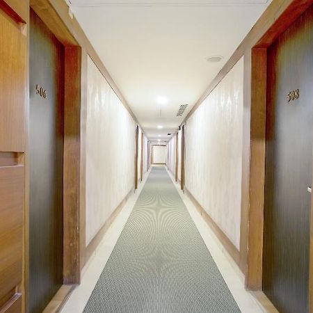 Levender Bough Hotel Mumbai Ngoại thất bức ảnh